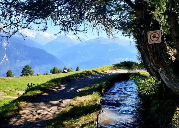 Sunny 2 Br W Large Terrace, Stunning Views&pool