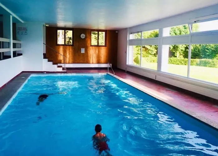 Sunny 2 Bedroom W Large Terrace, Stunning Views & Pool Apartamento *