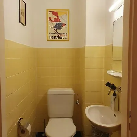 Sunny 2 Bedroom W Large Terrace, Stunning Views & Pool